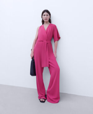 Mono asimétrico espalda drapeada