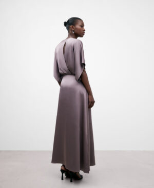 Vestido cóctel escote cruzado