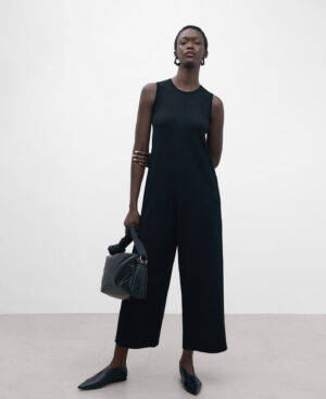 Mono en punto cerrojillo negro mujer